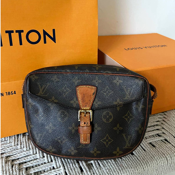 Louis Vuitton Monogram Jeune Fille PM Crossbody / Shoulder Bag TH0944 - Picture 1 of 8